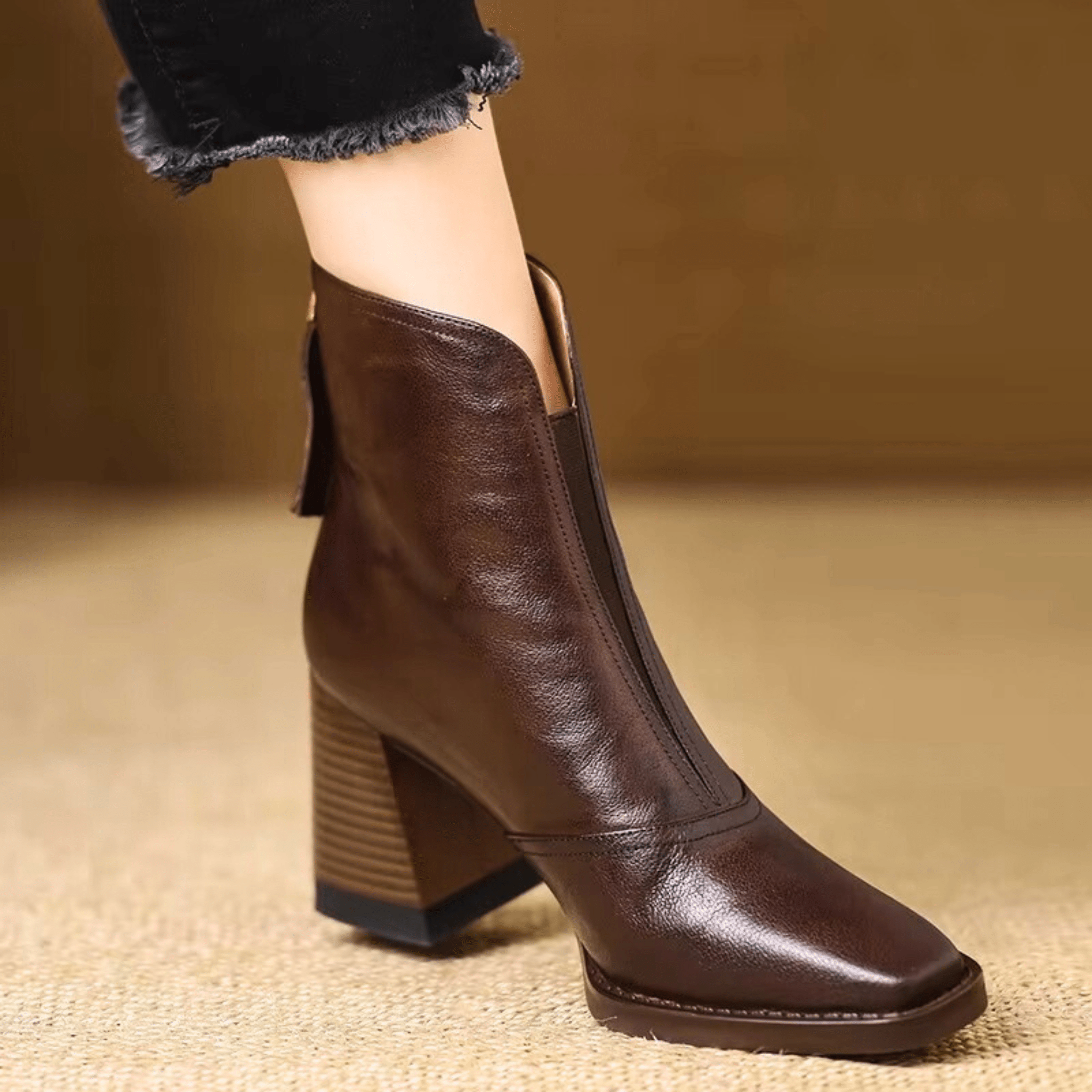 Ovelle | Klassische Stiefelette mit Absatz
